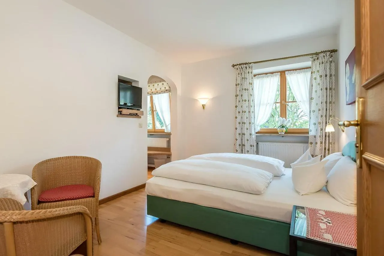 Hotel Garni Gaestehaus Brand Bad Wiessee 3*,  Germany